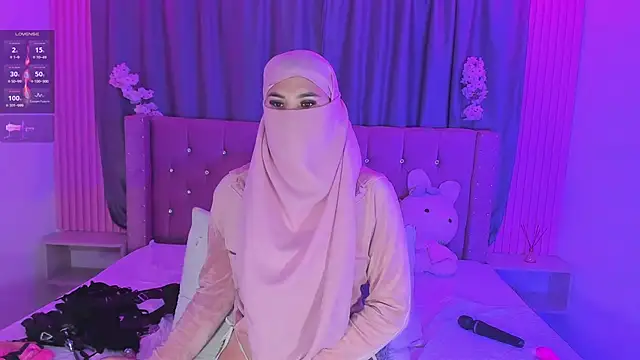 Nayla-Mouna webcam