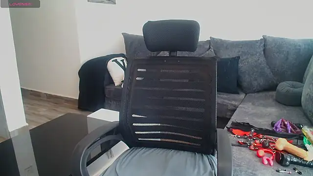 Dark_coco webcam