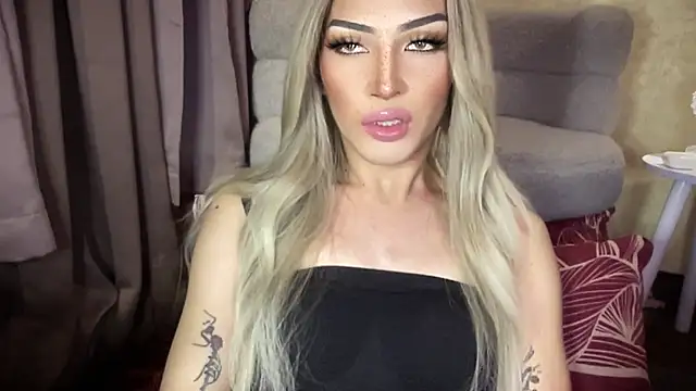 Alicegreenexx webcam