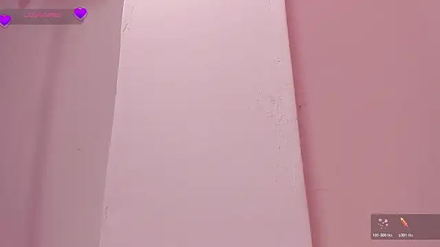 MissCurvyTop webcam