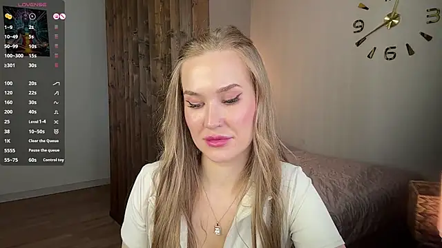 LustfulDiana webcam
