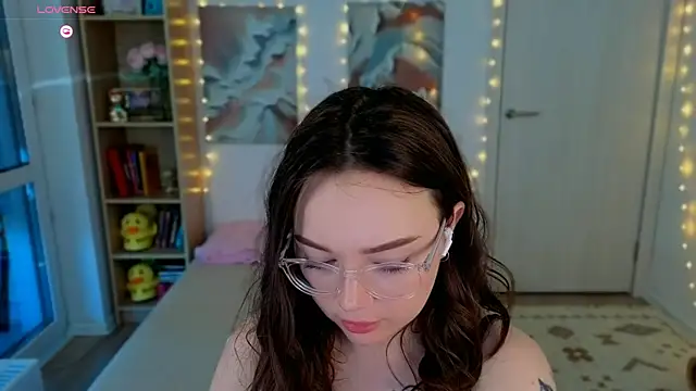 MilenaSaint webcam