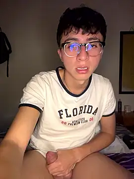 CamiRojas_boy webcam