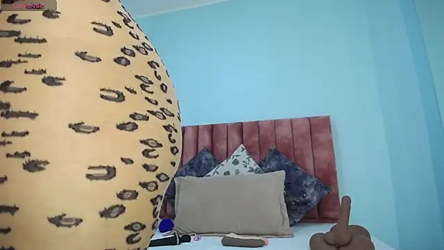 nana_levy webcam