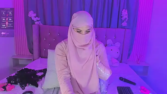 Nayla-Mouna webcam
