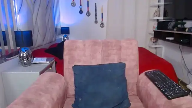 nati_muscle webcam