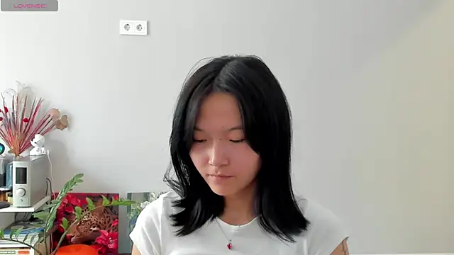 ailey_chao webcam