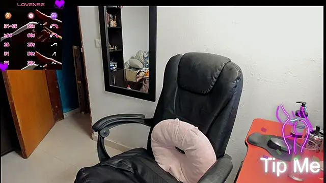 peanut_tangerine webcam