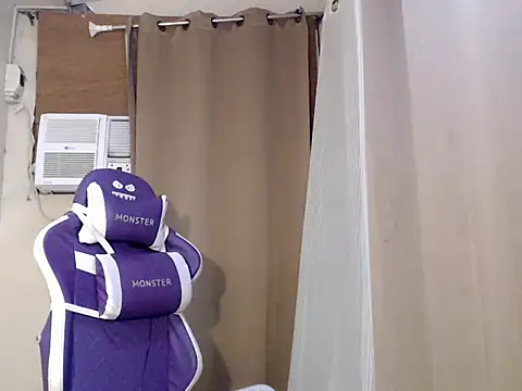 Ur_Goddes_Barbie webcam