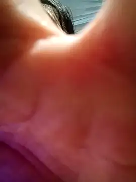 BigAss-69 webcam