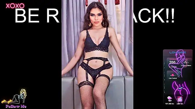 izabella_moore webcam