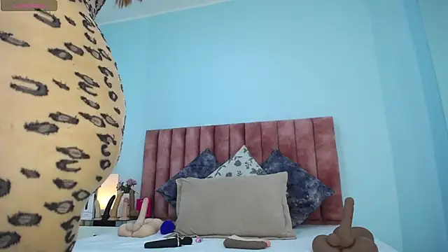 nana_levy webcam