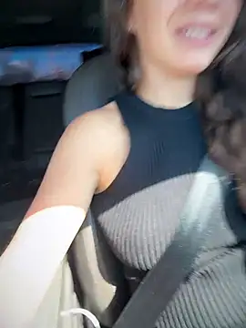 QuietNicole ⏸ adult chat