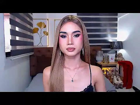 JuicyCockThea webcam