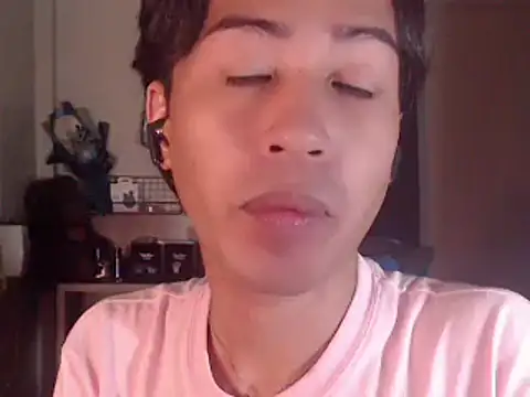 Yukino23 webcam