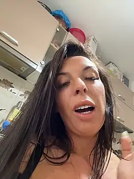 almmaxxxx - Almmaxxxx's free webcam - UK Sex Cams