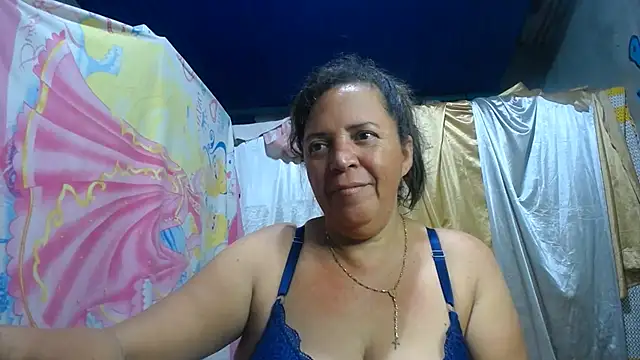 alina_maturehot webcam