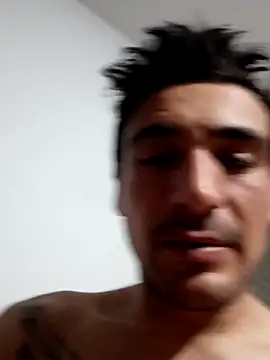 Leooo1722 webcam
