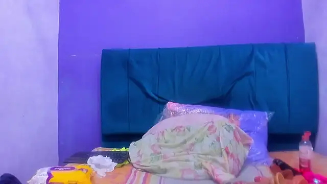 andrea_lopeez webcam