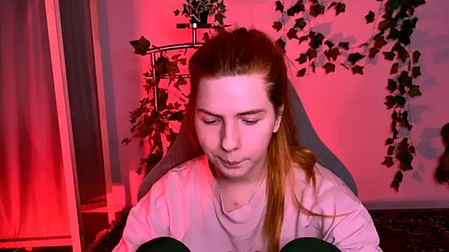 alicecuntach - AliceCUNTach's free webcam - UK Sex Cams