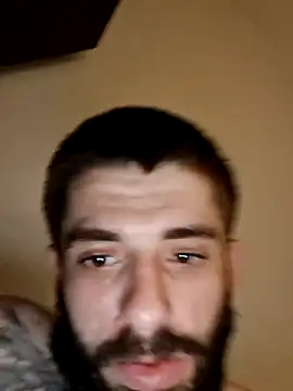 DaUninut696 webcam