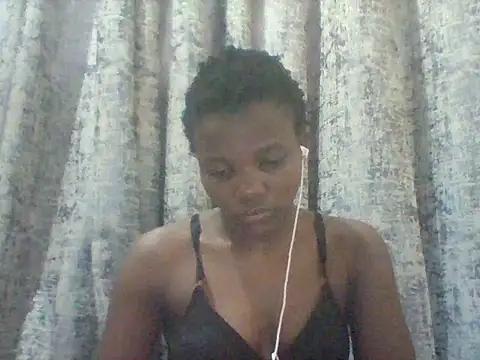 tina_2030 webcam