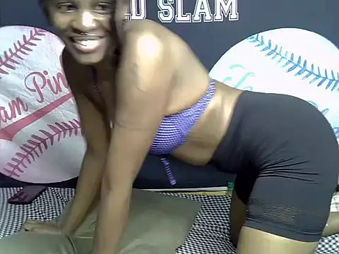 Queen_slay2 webcam