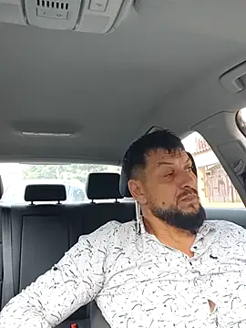 yasmi25 webcam