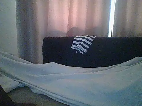 Petitesecret webcam