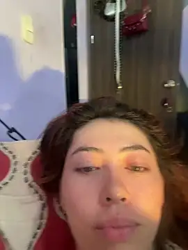 Lauri_Greeneyes1 webcam