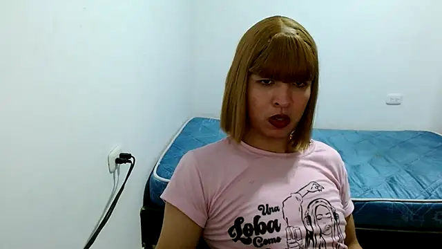 estefania224 webcam