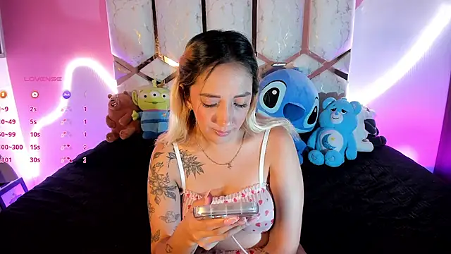 Amanda_klaire webcam