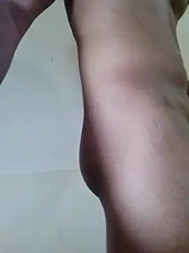 Varanasidaddy069 webcam