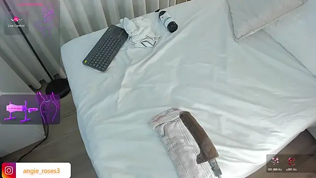 angiee_roses (F young) - show squirt