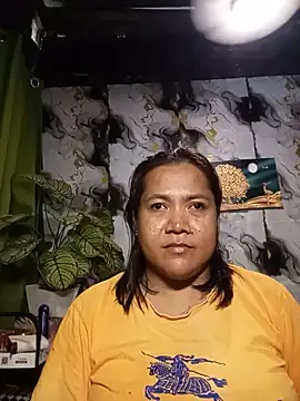 TabooSHOWgirl18 webcam