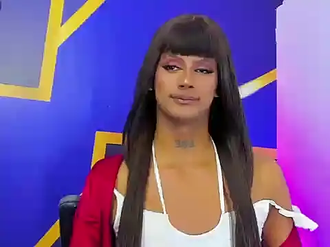Tatihanaperez live cam on StripChat