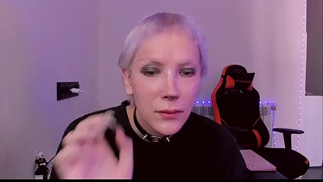 Lyricca webcam