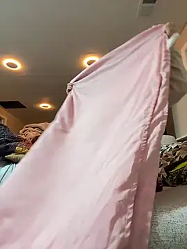 Cutiepiespanks live sex cam