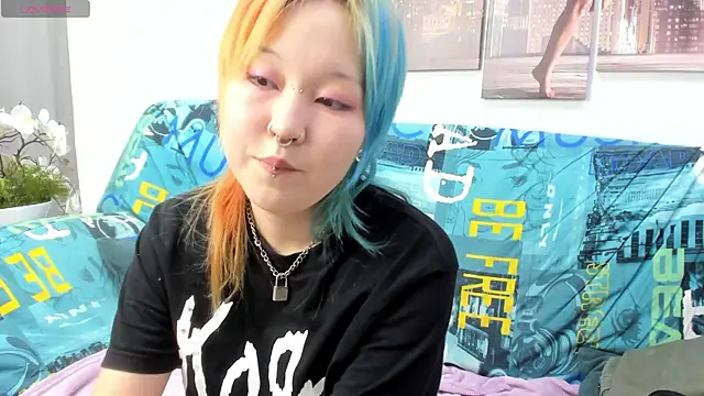 Cute__Kiko webcam