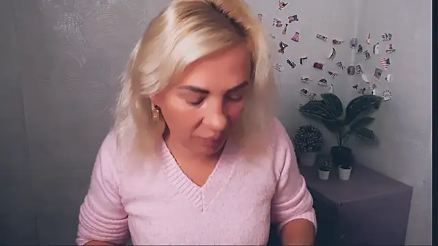 LilaCandy6 webcam