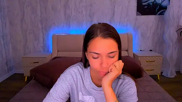 AlexaBarkley webcam