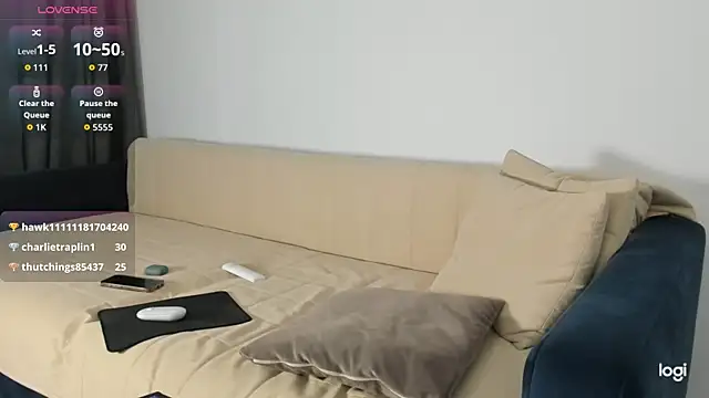 AmelinaLove webcam