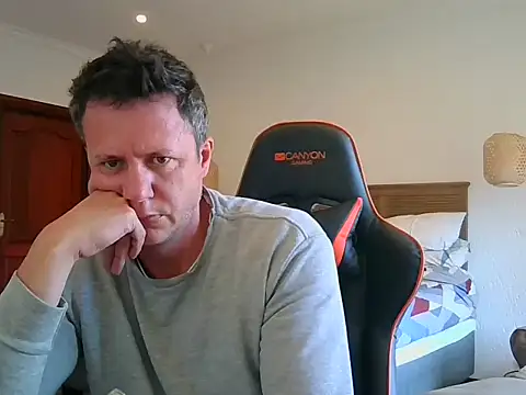 TroyDieselXXX webcam