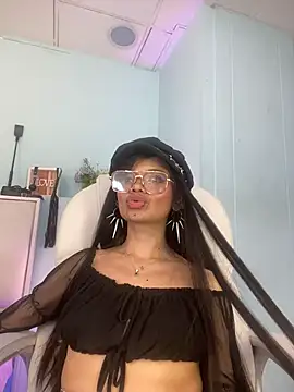 Emerald_gh webcam