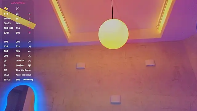 MiaWonderfull webcam