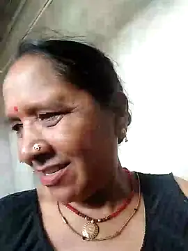 Loomaraj live sex cam