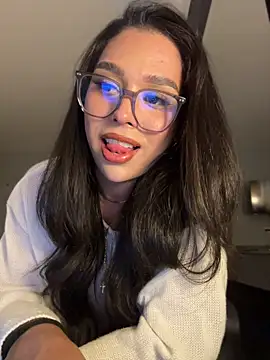 Samantha_Bernardo live cam on StripChat