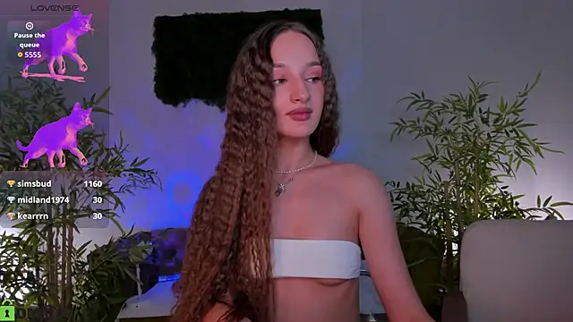 miiss__lulu live cam on StripChat
