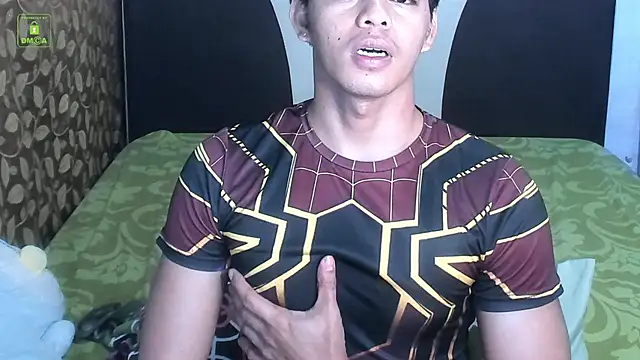 Crazyasiancum1 webcam