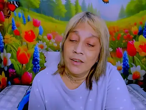 indianroxy webcam